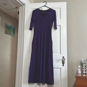 Maxi Dress. Size Small. Spring/Fall material.